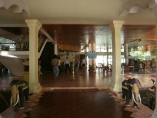 Отель Sudu Araliya в Полоннарува - Шри-Ланка