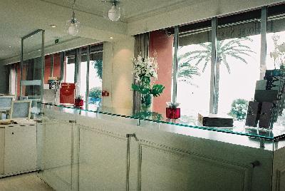 Отель Suisse в Ницца - Франция