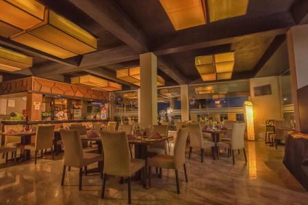 Отель Avenra Beach в Хиккадува - Шри-Ланка