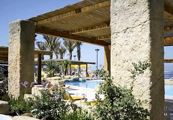 AX Sunny Coast Resort & Spa