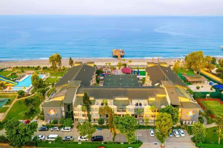Senza Sunset Beach Hotel