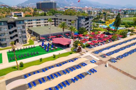 Senza Sunset Beach Hotel