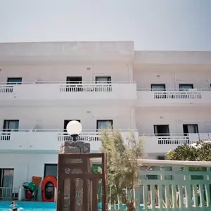 отель Sunset Beach Apartments