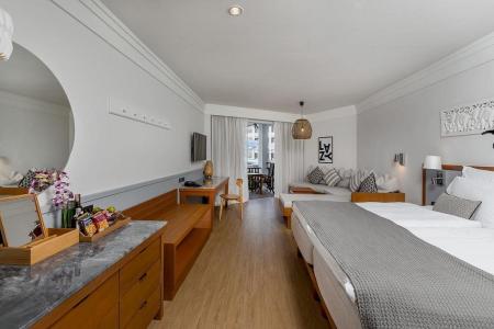 Отель Sunwing Bangtao Beach в пляж Банг Тао - Таиланд