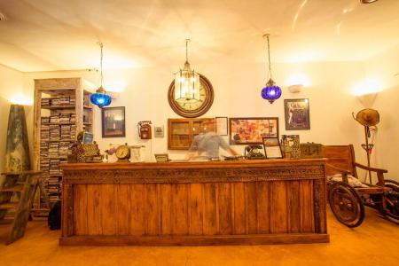 Отель Sur La Mer в Морджим - Индия