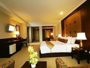 Movenpick Suriwongse Hotel Chiang Mai