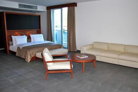 Avala Resort & Villas