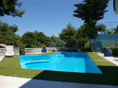 Отель Sveti Kriz в Средняя Далмация - Хорватия