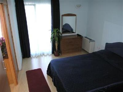 Отель Sveti Kriz в Средняя Далмация - Хорватия