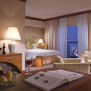 Отель Swissotel The Stamford в о. Сингапур - Сингапур