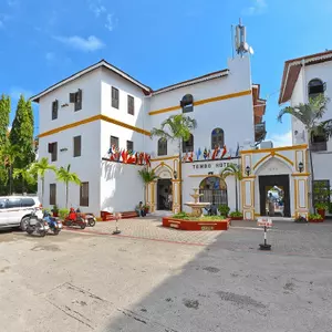 отель Tembo House