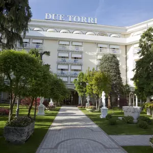 отель Due Torri Terme