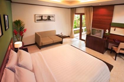 Отель Thai House Beach Resort в пляж Ламай - Таиланд