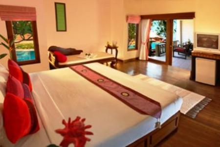 Отель Thai House Beach Resort в пляж Ламай - Таиланд