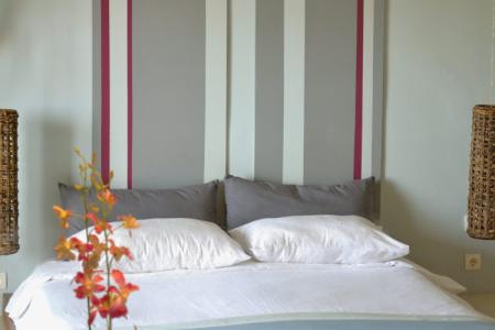 The Bay Hotel & Suites