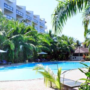 отель The Beach Resort