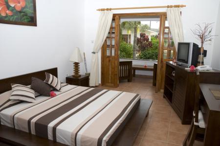 Отель Britannia Hotel в о. Праслин - Сейшелы