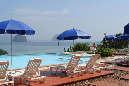 Koh Ngai Cliff Beach Resort