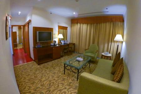 Отель La Quinta By Wyndham Dubai Jumeirah в Бур Дубай - ОАЭ