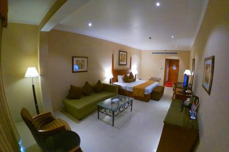 Отель La Quinta By Wyndham Dubai Jumeirah в Бур Дубай - ОАЭ