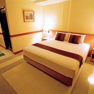 отель The Ecotel Bangkok