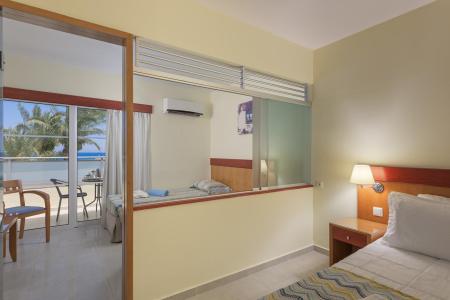 Avra Beach Resort Hotel & Bungalows