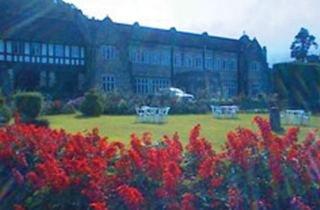 Отель The Hill Club в Нувара Элия - Шри-Ланка