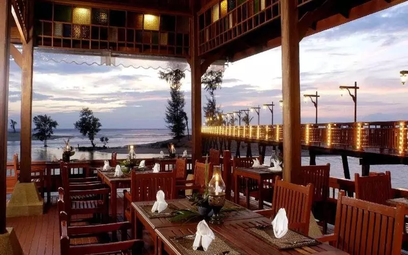 The Hotspring Beach Resort & Spa