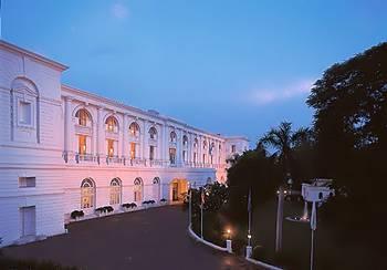 Отель Maidens Hotel в Дели - Индия