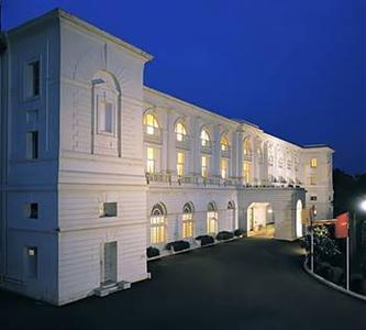 Отель Maidens Hotel в Дели - Индия