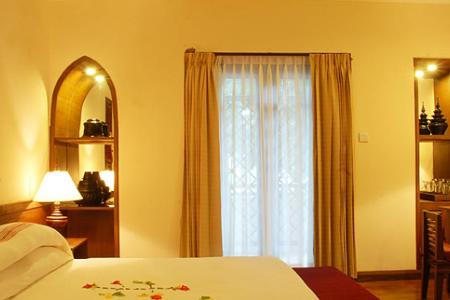 Aye Yar River View Hotel