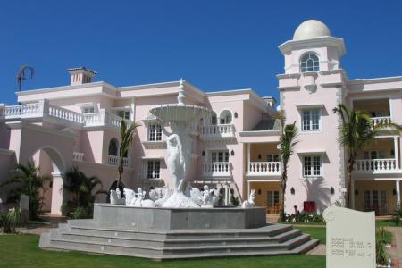 Отель The Zuri Whitesands в Бенаулим - Индия