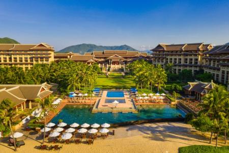 Отель The Ritz-Carlton Sanya в Бухта Ялонг - Китай