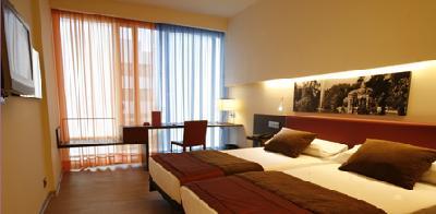 Отель Ayre Gran Hotel Colon в Мадрид - Испания