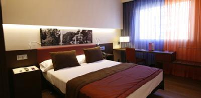 Отель Ayre Gran Hotel Colon в Мадрид - Испания