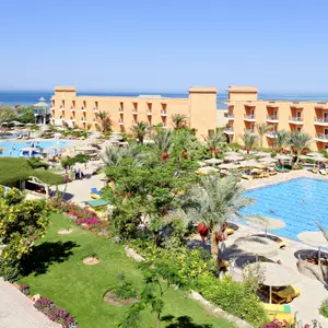 отель Three Corners Sunny Beach Resort