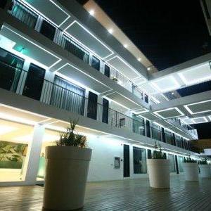 отель The Tides