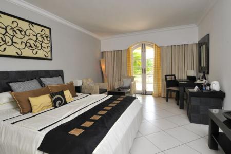 Отель The Zuri White Sands, Goa Resort & Casino в Южный Гоа - Индия