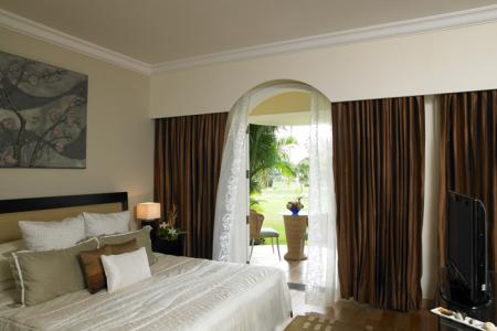 Отель The Zuri White Sands, Goa Resort & Casino в Южный Гоа - Индия