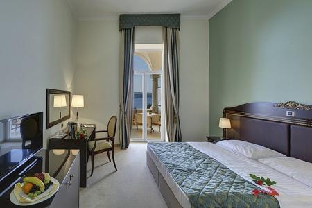 Hotel Kvarner Palace