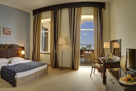 Hotel Kvarner Palace