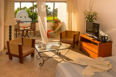 Отель Azia Resort & Spa в Пафос - Кипр