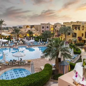 отель Three Corners Rihana Resort