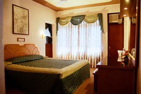 Отель Topaz в Канди - Шри-Ланка