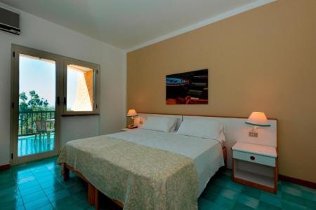 Отель Torre Normanna в Палермо - Италия