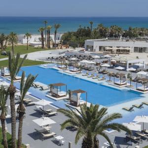 отель Tour Khalef