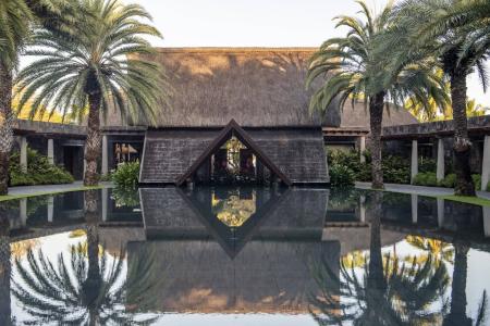 Отель Beachcomber Trou aux Biches Resort & Spa в Тру О Биш - Маврикий