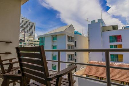 Отель Baboona Beachfront Living в Паттайя Бич Роад - Таиланд