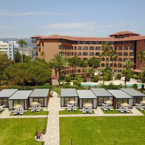 отель Club Turtas Beach Hotel