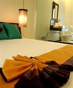 Отель Two Villas Holiday Oriental Style Naiharn Beach в пляж Най Харн - Таиланд